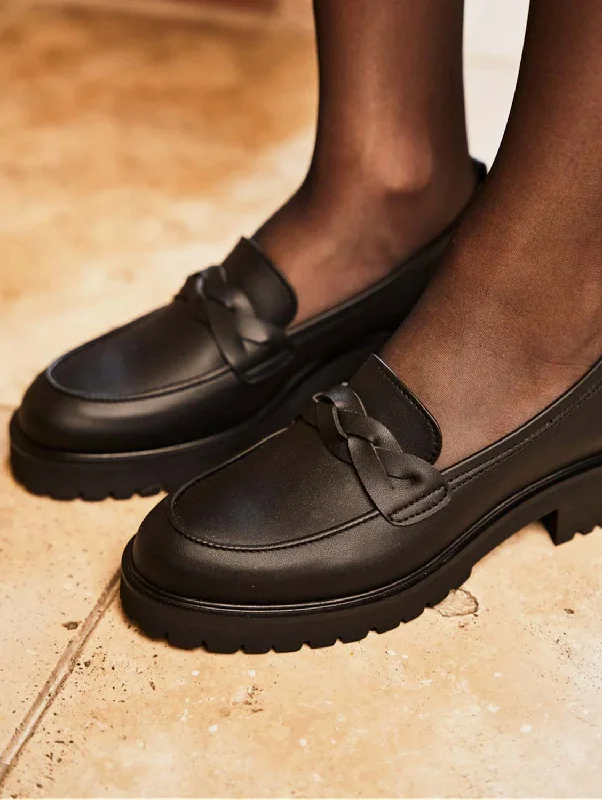 Women's Premium Leather Tassel Loafers in Dark Brown for a Classic Office LookSpell Recycled Grain Leather Vegan Loafers | Black Women's Premium Leather Tassel Loafers in Dark Brown for a Classic Office LookSpell Recycled Grain Leather Vegan Loafers | Black