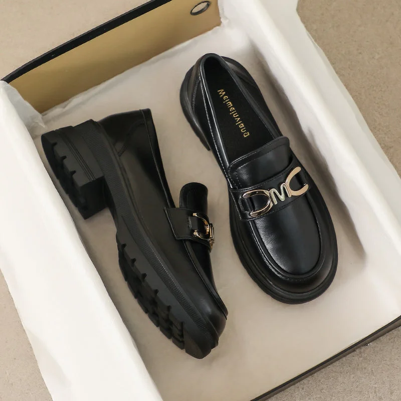 Women's Tassel - Trimmed Loafers with a Low Heel in Olive Green for a Trendy TwistWomen Casual Stylish Thick Soled Loafers
