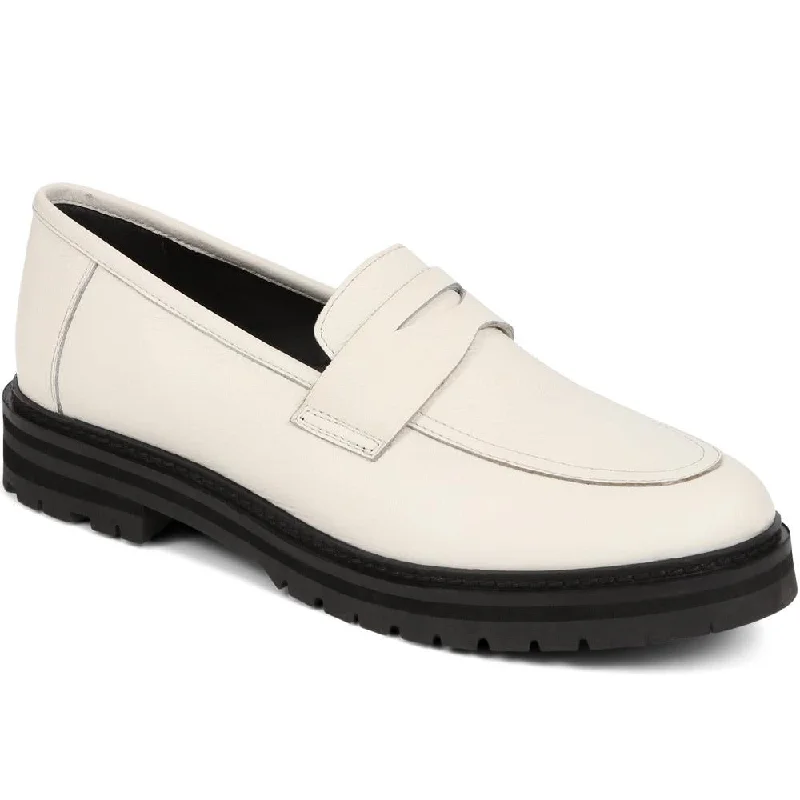 Lightweight Women's Mesh - Paneled Loafers in White for BreathabilityDarra2 Leather Loafers - DARRA2 / 325 352 Lightweight Women's Mesh - Paneled Loafers in White for BreathabilityDarra2 Leather Loafers - DARRA2 / 325 352