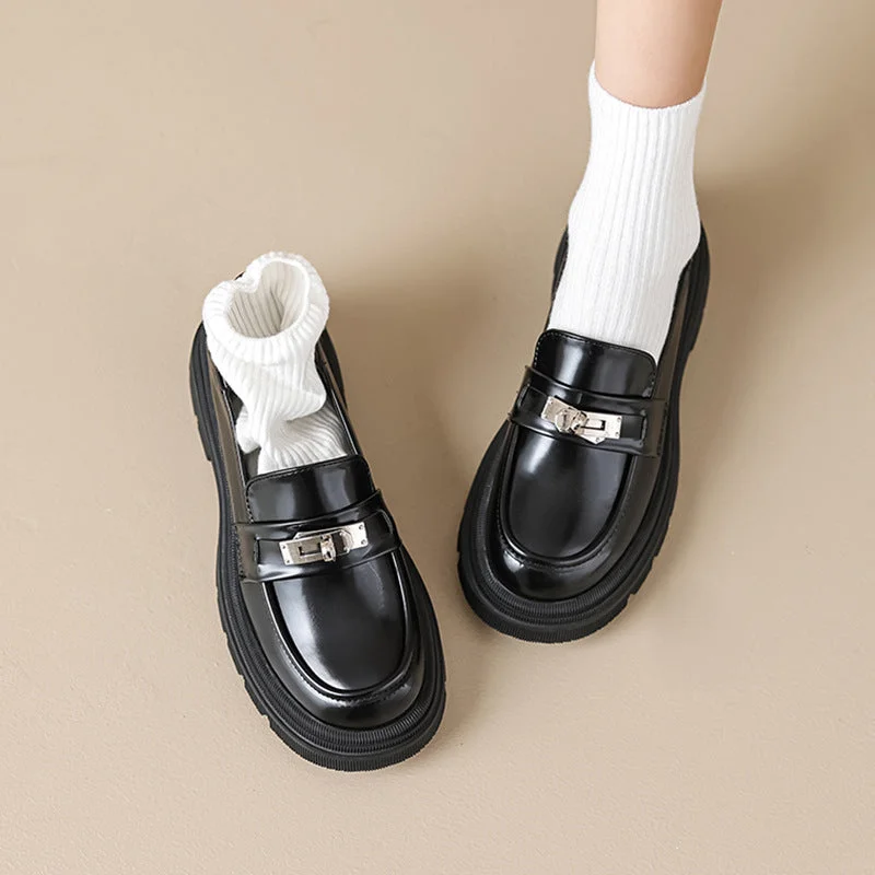 Lightweight Women's Mesh - Paneled Loafers in White for BreathabilityWomen Retro Slip-on Soft Casual Loafers