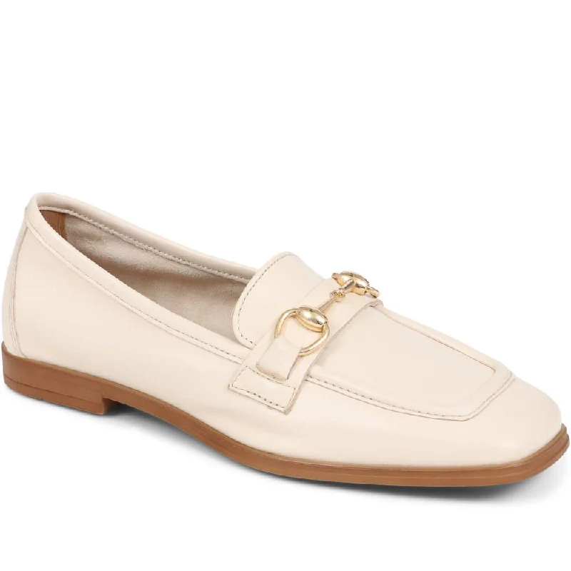 Women's Premium Leather Tassel Loafers in Dark Brown for a Classic Office LookDamara Leather Snaffle Loafers - DAMARA / 323 734 Women's Premium Leather Tassel Loafers in Dark Brown for a Classic Office LookDamara Leather Snaffle Loafers - DAMARA / 323 734