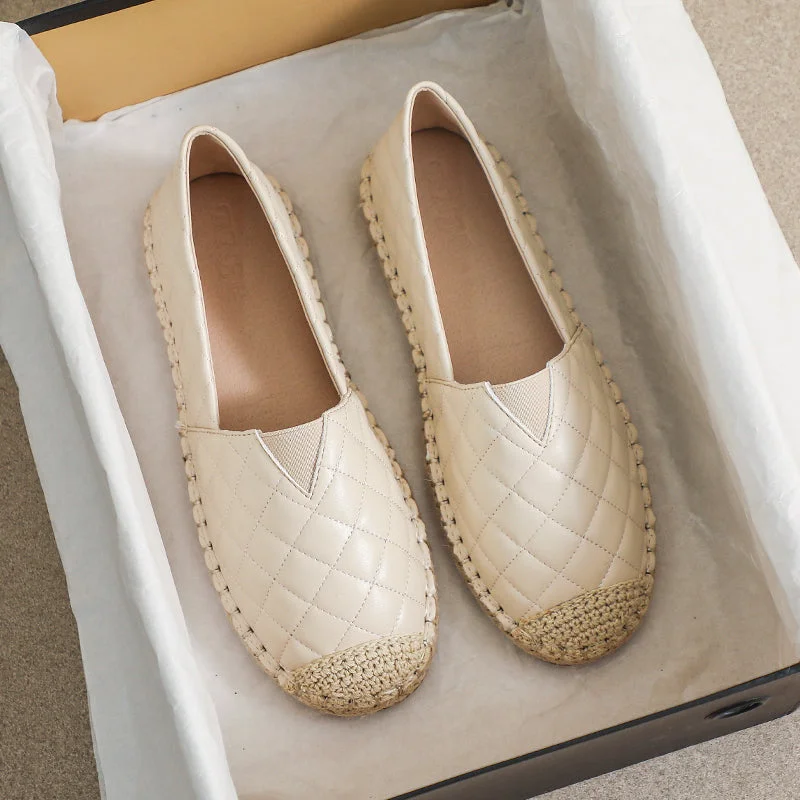 Women's Metallic Foil - Finish Loafers in Gold for a Glamorous Night OutWomen Soft Casual Flat Loafers Women's Metallic Foil - Finish Loafers in Gold for a Glamorous Night OutWomen Soft Casual Flat Loafers