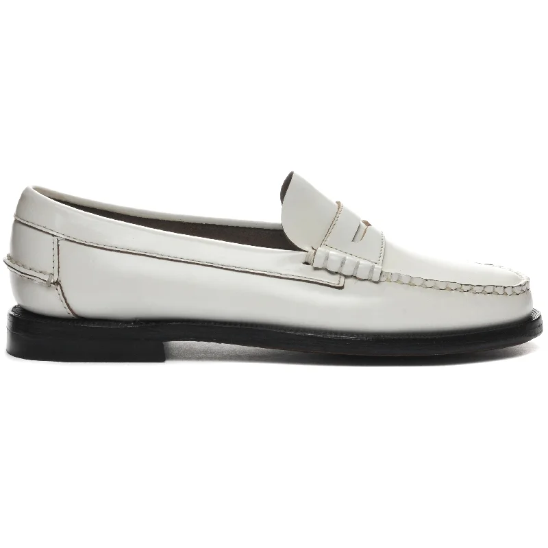 Women's Bow - Embellished Loafers in Red for a Feminine TouchClassic Dan Pigment Woman - White Women's Bow - Embellished Loafers in Red for a Feminine TouchClassic Dan Pigment Woman - White