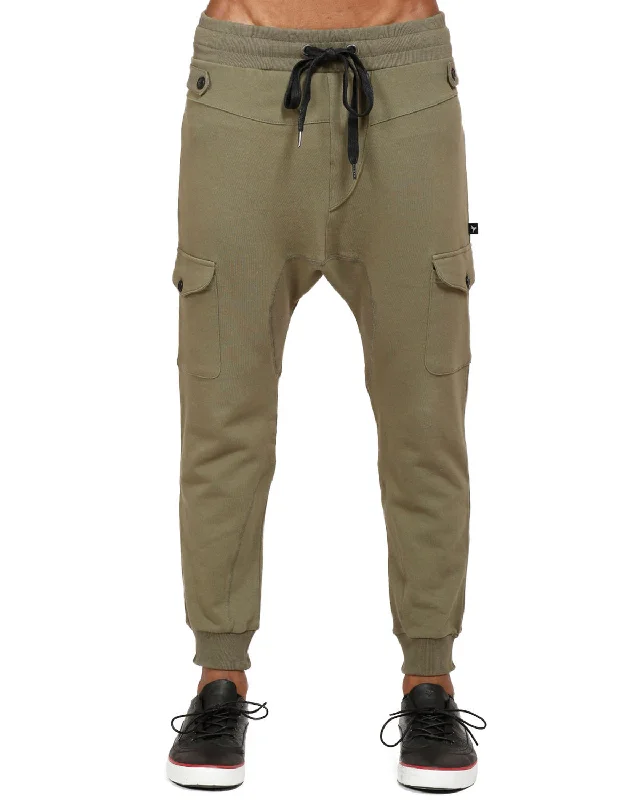 Men's Drop Crotch Cargo Pockets Sweatpants in Olive