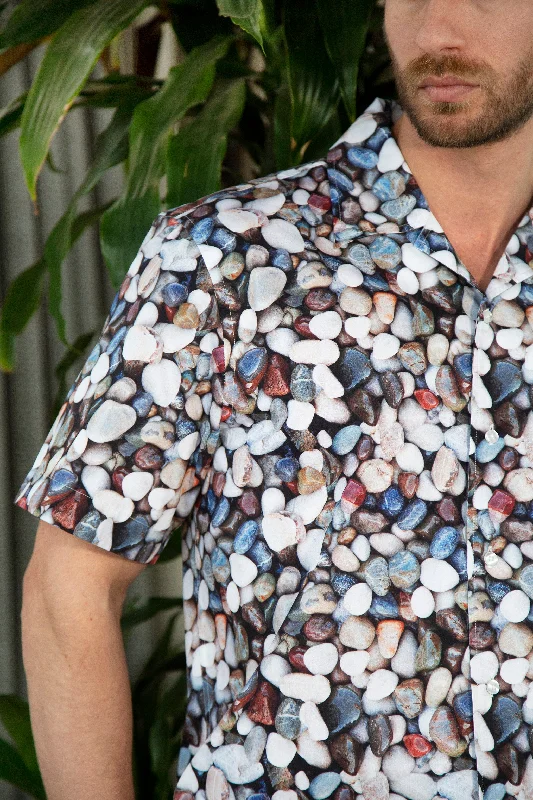 Men's pebble print shirt