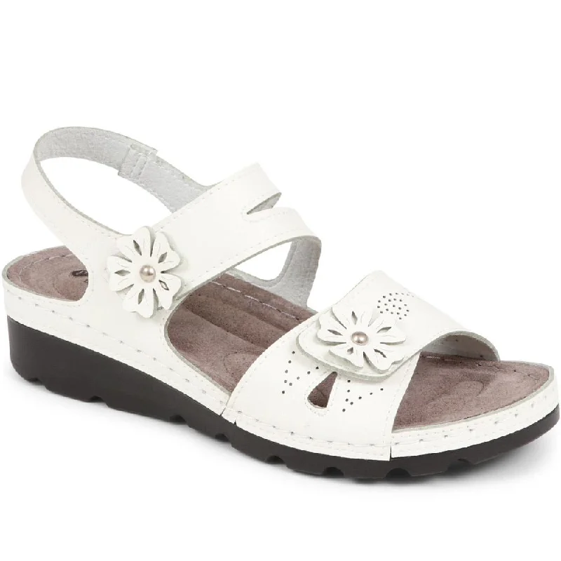 Women's Sandals with a Floral - Printed Upper in Pink for a Feminine Spring LookAdjustable Embellished Sandals - SERAY37007 / 323 473 Women's Sandals with a Floral - Printed Upper in Pink for a Feminine Spring LookAdjustable Embellished Sandals - SERAY37007 / 323 473