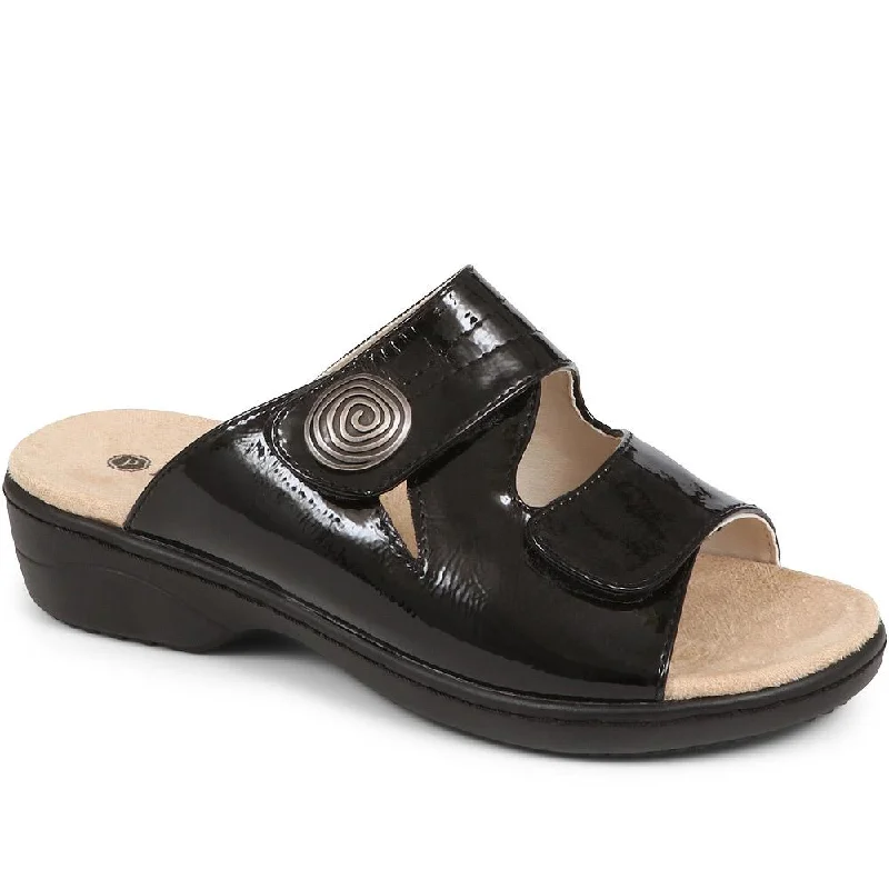 Women's Strappy Gladiator Sandals with Buckle Closures in Tan for a Boho LookFully Adjustable Mule Sandals - WBINS37005 / 323 332 Women's Strappy Gladiator Sandals with Buckle Closures in Tan for a Boho LookFully Adjustable Mule Sandals - WBINS37005 / 323 332