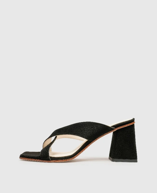 Women's Leather - Strapped Sandals with a Braided Detail in Brown for a Rustic AppealWomen's Leather - Strapped Sandals with a Braided Detail in Brown for a Rustic AppealHarper DRS70 - Black Women's Leather - Strapped Sandals with a Braided Detail in Brown for a Rustic AppealWomen's Leather - Strapped Sandals with a Braided Detail in Brown for a Rustic AppealHarper DRS70 - Black