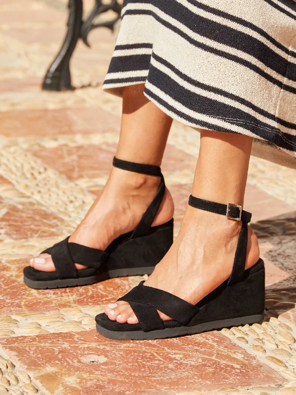 Women's Ankle - Strap Sandals with a Block Heel in Red for a Sophisticated StyleIMOGEN Women's Ankle - Strap Sandals with a Block Heel in Red for a Sophisticated StyleIMOGEN