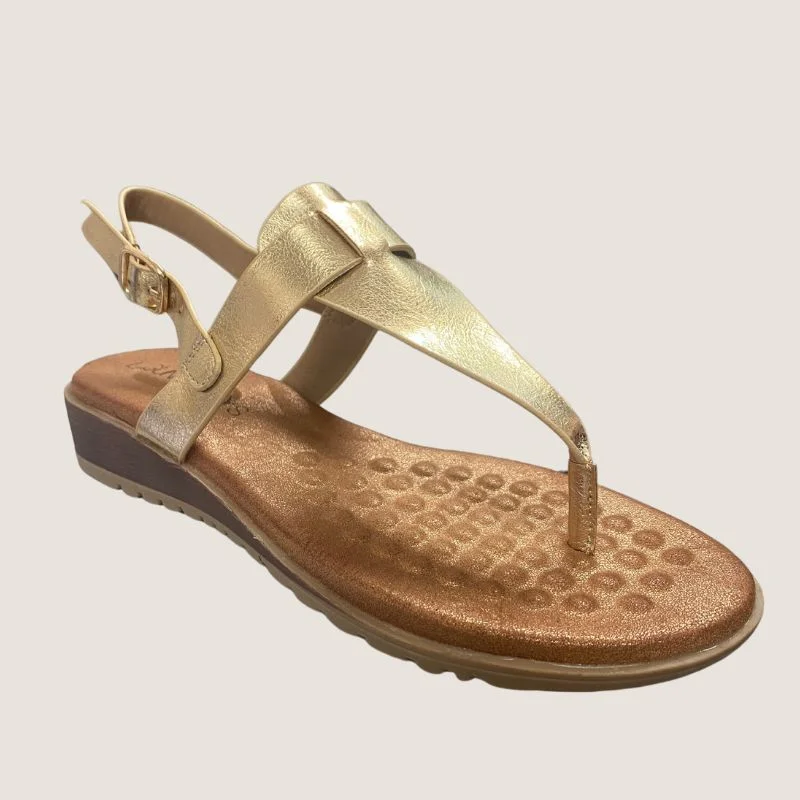 Women's Sandals with a Glitter - Coated Strap in Gold for a Sparkly Summer OutfitLaguna Quays Mawa Sandal Women's Sandals with a Glitter - Coated Strap in Gold for a Sparkly Summer OutfitLaguna Quays Mawa Sandal