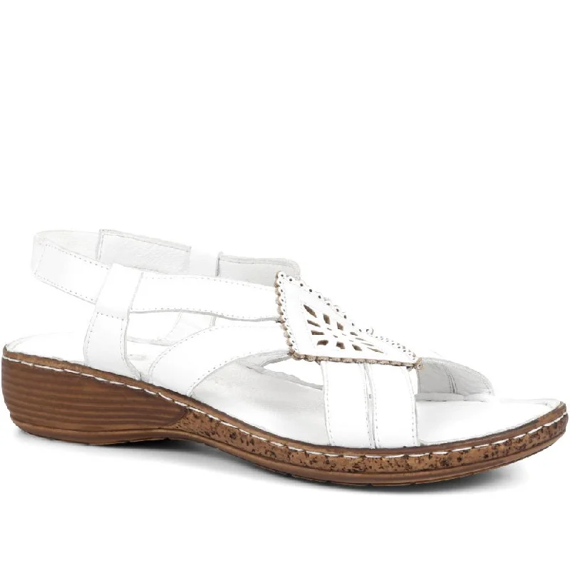 Women's Sandals with a Wedge Heel and a Tassel Detail in Orange for a Trendy LookWomen's Sandals with a Wedge Heel and a Tassel Detail in Orange for a Trendy LookLeather Slingback Sandals - LUCK35001 / 321 605 Women's Sandals with a Wedge Heel and a Tassel Detail in Orange for a Trendy LookWomen's Sandals with a Wedge Heel and a Tassel Detail in Orange for a Trendy LookLeather Slingback Sandals - LUCK35001 / 321 605