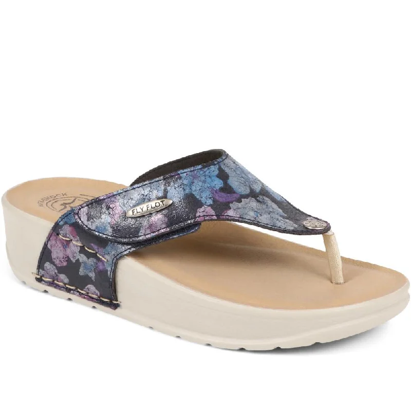 Shock - Absorbing Women's Sandals with a Soft Insole in Black for Active LifestylesPlatform Toe-Post Sandal - FLY37077 / 323 986