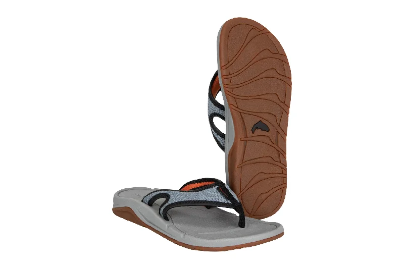 Child - Friendly Women's Sandals with a Secure Buckle in Purple for Moms on the GoChild - Friendly Women's Sandals with a Secure Buckle in Purple for Moms on the GoSimms M's Challenger Flip Flop