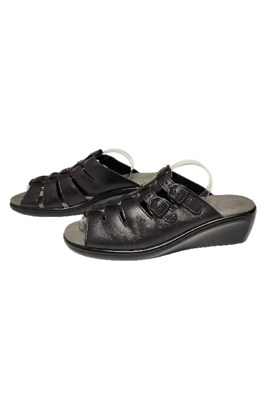 Women's Thong Sandals with a Beaded Design in Multicolor for a Beachy AestheticTango Sandal - Narrow In Black