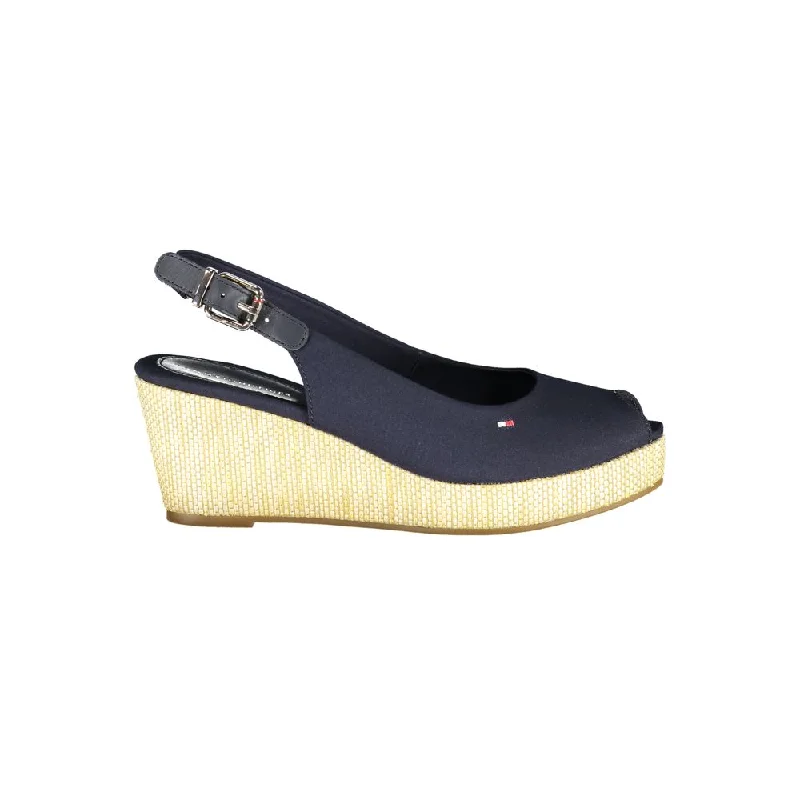 Women's Ankle - Strap Sandals with a Block Heel in Red for a Sophisticated StyleTommy Hilfiger Cotton Women's Sandal Women's Ankle - Strap Sandals with a Block Heel in Red for a Sophisticated StyleTommy Hilfiger Cotton Women's Sandal