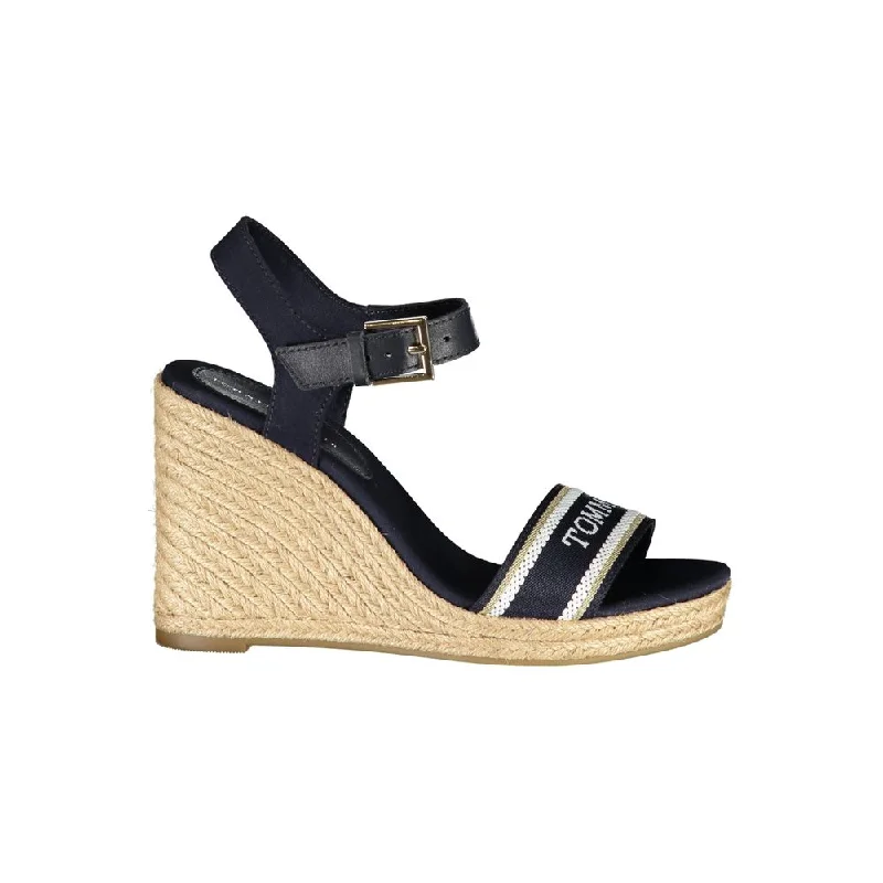 Women's Sandals with a Wedge Heel and a Tassel Detail in Orange for a Trendy LookTommy Hilfiger Polyester Women's Sandal Women's Sandals with a Wedge Heel and a Tassel Detail in Orange for a Trendy LookTommy Hilfiger Polyester Women's Sandal
