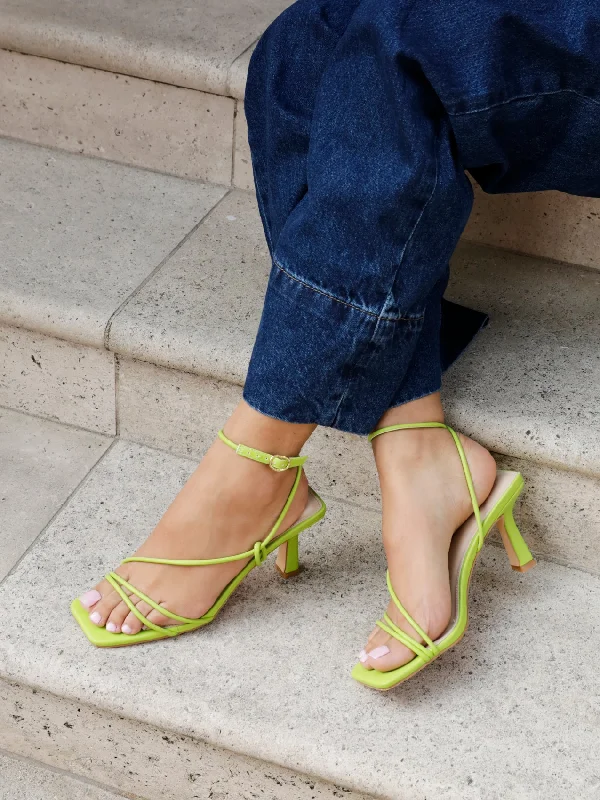 Women's Leather - Strapped Sandals with a Braided Detail in Brown for a Rustic AppealVESPER