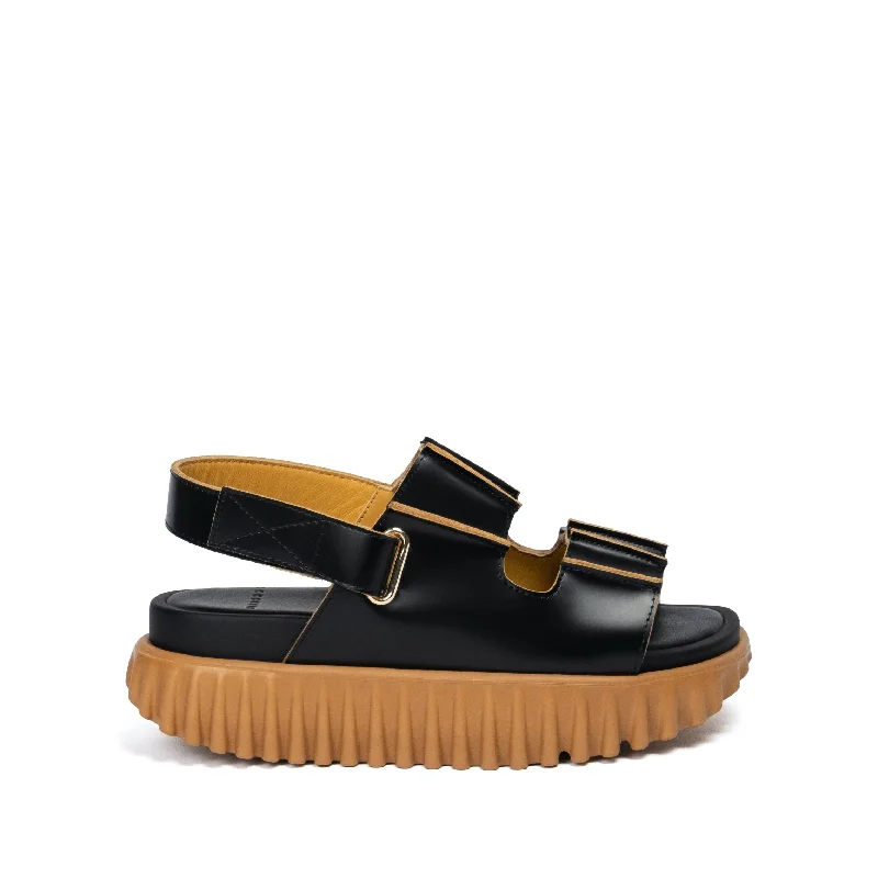Child - Friendly Women's Sandals with a Secure Buckle in Purple for Moms on the GoWAFFO RIDGE BLACK Child - Friendly Women's Sandals with a Secure Buckle in Purple for Moms on the GoWAFFO RIDGE BLACK