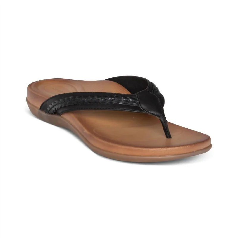 Anti - Slip Women's Sandals with a Grooved Sole in Green for Outdoor AdventuresWomen's Emmy Sandal In Black Anti - Slip Women's Sandals with a Grooved Sole in Green for Outdoor AdventuresWomen's Emmy Sandal In Black
