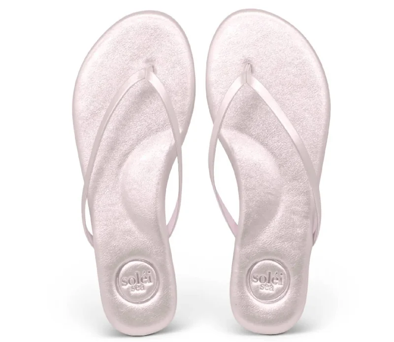 Women's Sandals with a Floral - Printed Upper in Pink for a Feminine Spring LookWomen's Indie Flat Sandals In Icy Women's Sandals with a Floral - Printed Upper in Pink for a Feminine Spring LookWomen's Indie Flat Sandals In Icy