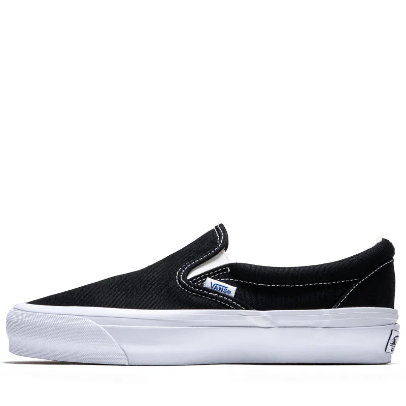 Wide - Width Women's Sneakers for Comfortable Fit for Those with Wider FeetVans Slip On Reissue 98 - Black/White Wide - Width Women's Sneakers for Comfortable Fit for Those with Wider FeetVans Slip On Reissue 98 - Black/White