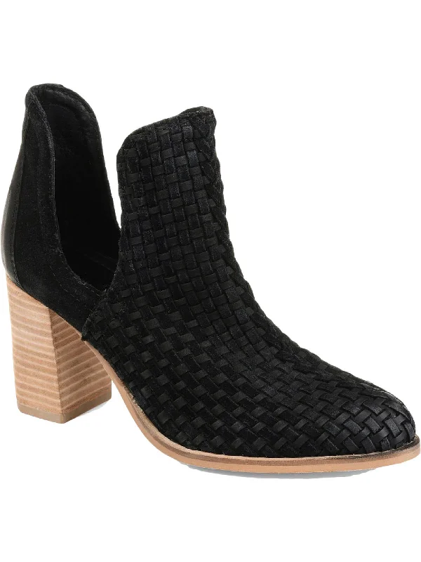 Women's Chunky - Heeled Chelsea Boots in Gray for a Casual and Trendy Everyday LookKevona Womens Leather Block Heel Ankle Boots Women's Chunky - Heeled Chelsea Boots in Gray for a Casual and Trendy Everyday LookKevona Womens Leather Block Heel Ankle Boots