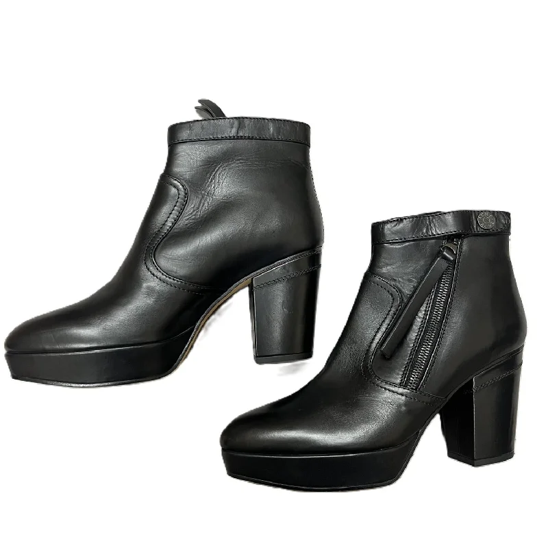 Pre-Loved Women's Ankle Boots In Black