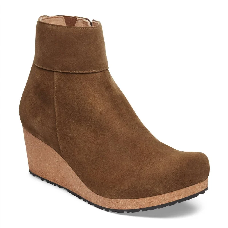 Women's Ebba Boot - Narrow Width In Dark Tea