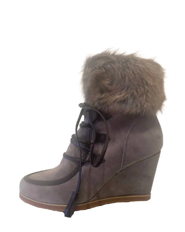 Women's North Star Ankle Wedge Boot In Gray Faux Fur